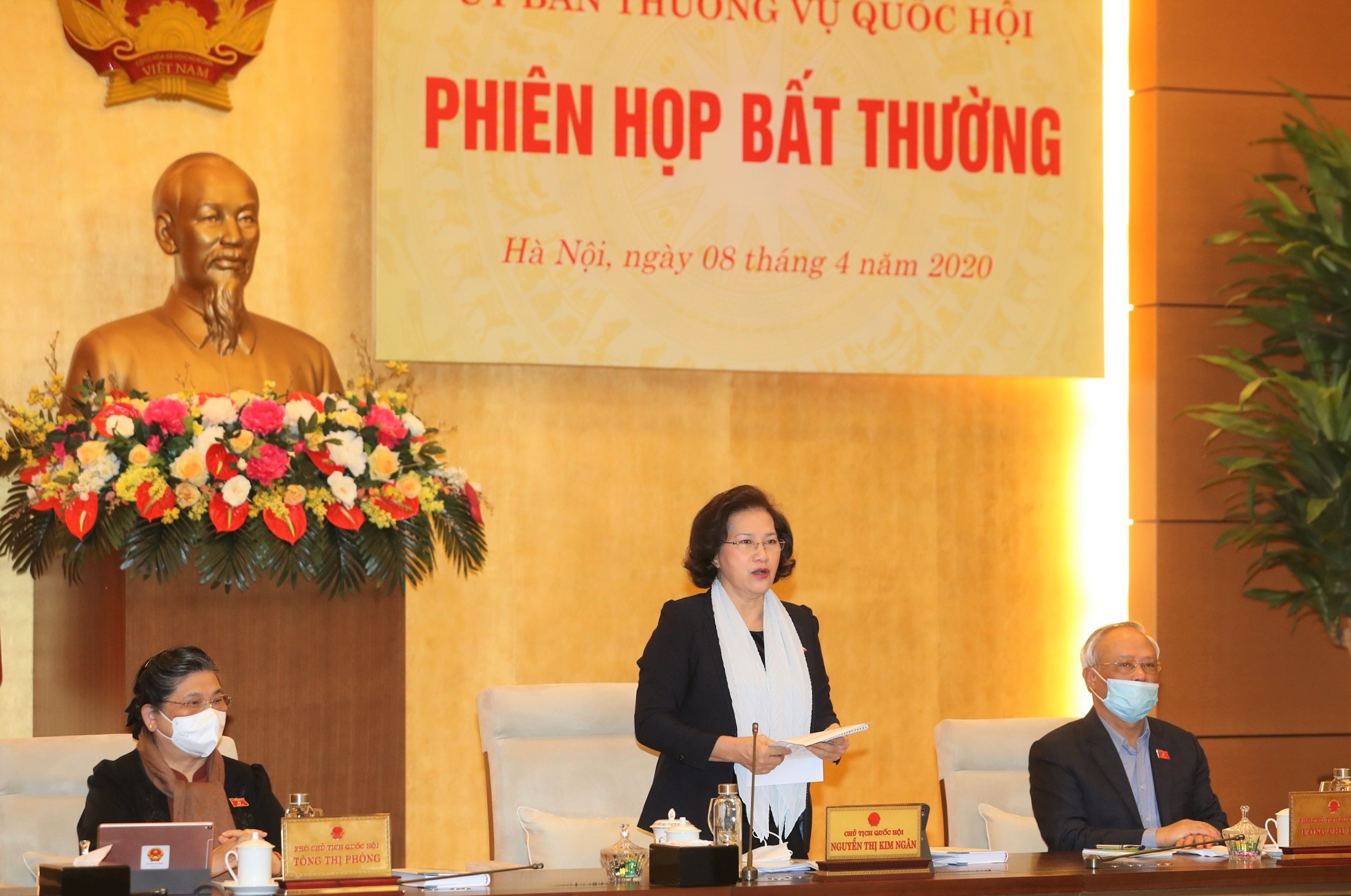 Ủy ban Thường vụ Quốc hội thống nhất duyệt chi gói hỗ trợ an sinh 62.000 tỷ đồng