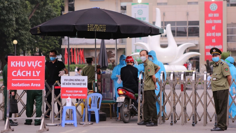 Thông tin mới nhất về 3 ổ dịch COVID-19 tại Hà Nội và TP.Hồ Chí Minh