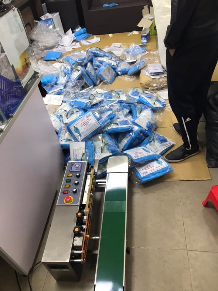 Hà Nội Phát hiện hàng nghìn sản phẩm vật tư y tế không rõ nguồn gốc 