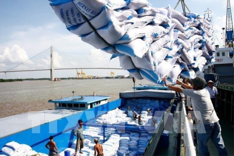 Các tỉnh ĐBSCL đề xuất bỏ hạn ngạch xuất khẩu gạo