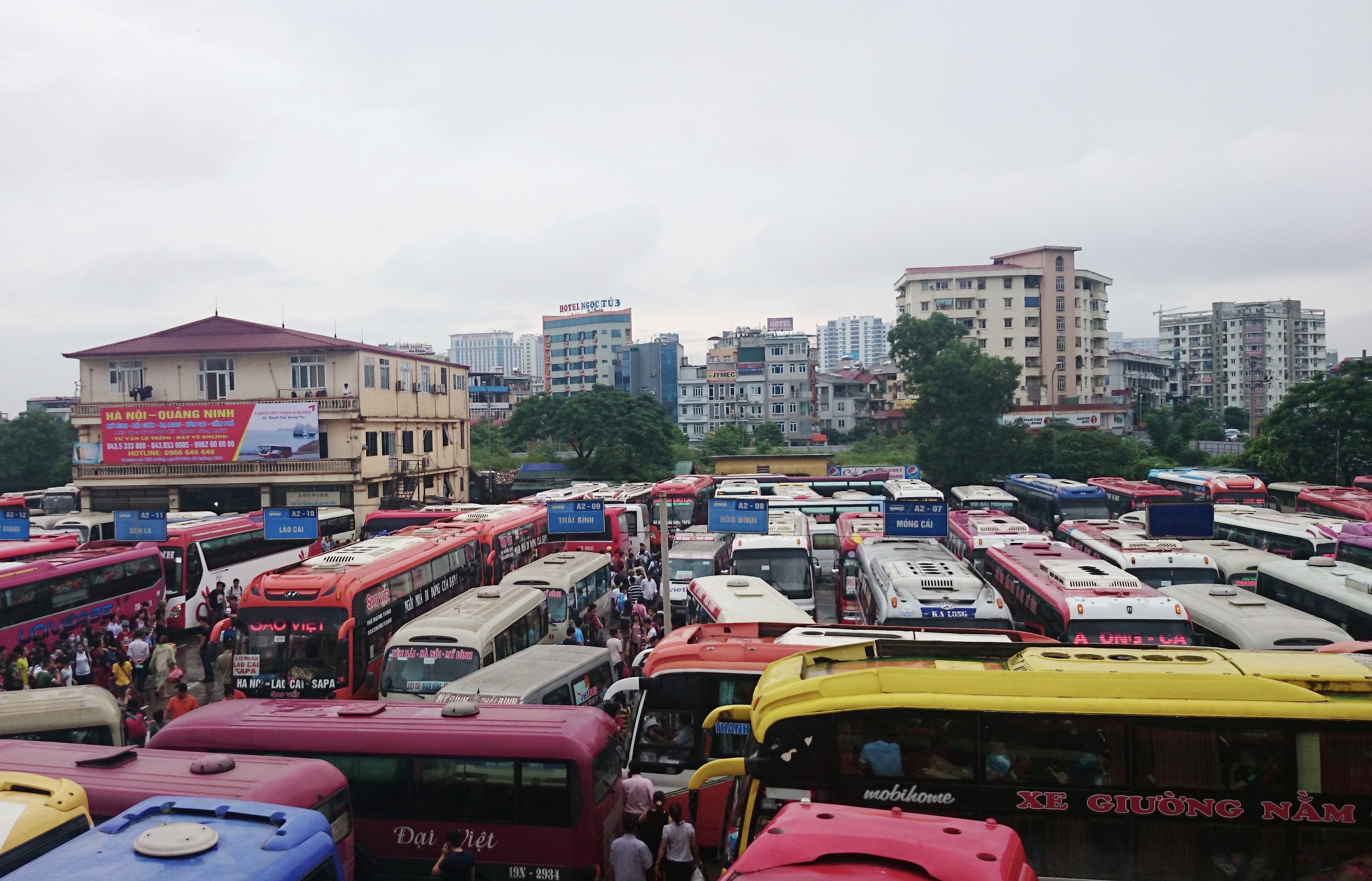 Hoạt động vận tải hành khách dần trở lại sau lệnh giãn cách xã hội