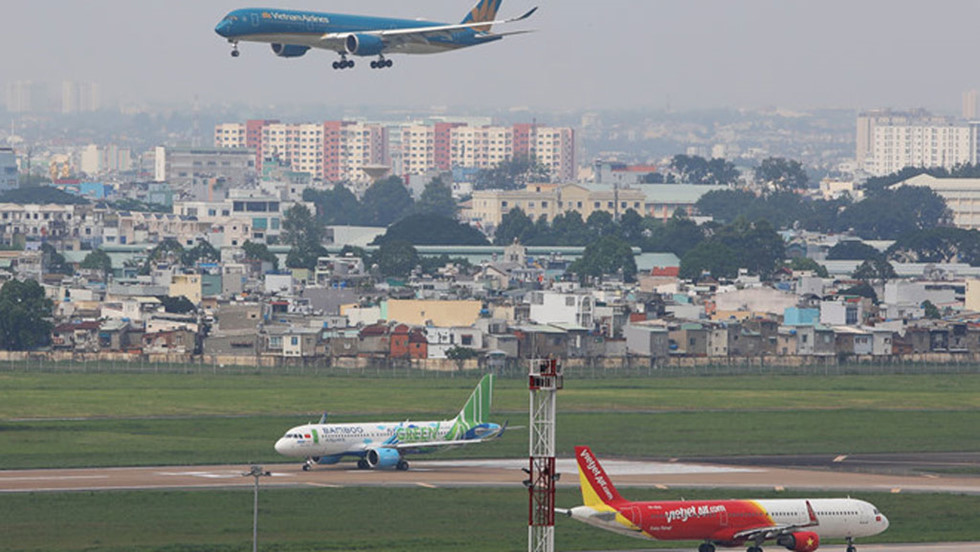 Không thu phí hoàn tiền vé đối với chuyến bay bị hủy do dịch Covid-19