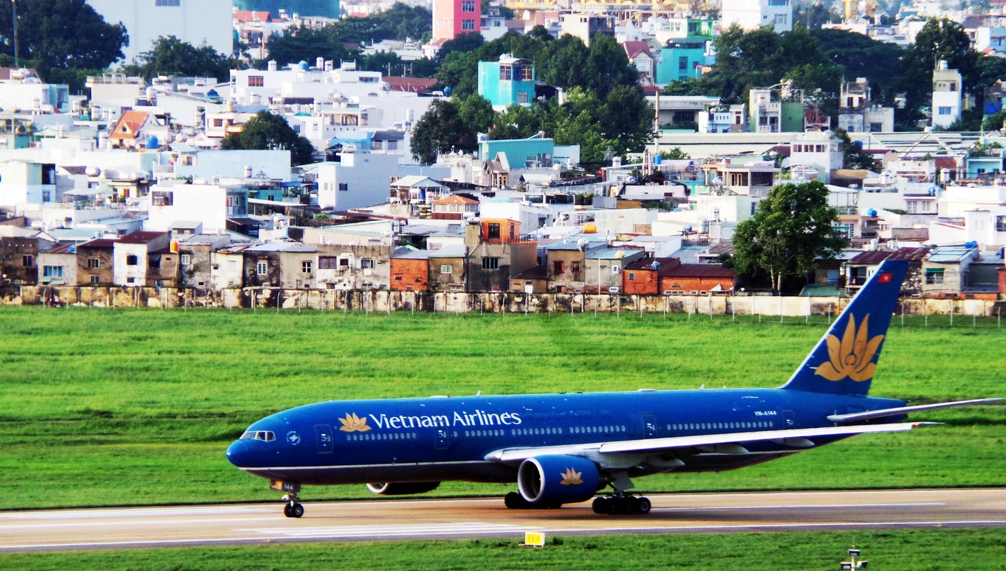 Dịch COVID-19 Chỉ được mở bán vé các chuyến bay đã được cấp phép