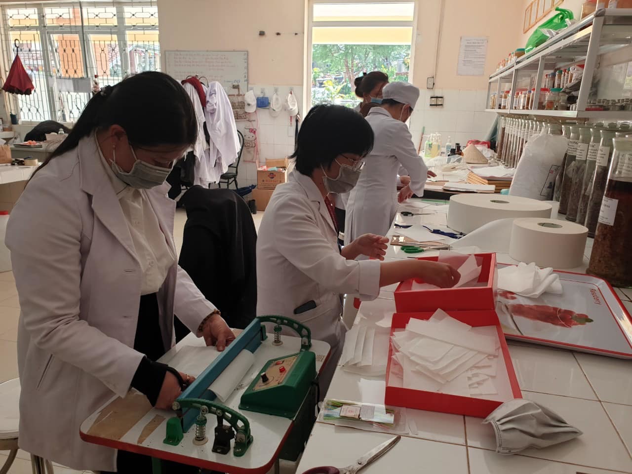 Ấn Độ cấm xuất khẩu khẩu trang và nguyên vật liệu, khuyến cáo từ Bộ Công thương đến doanh nghiệp Việt