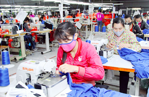 Đề xuất miễn đóng phí công đoàn thay vì hoãn đóng năm 2020