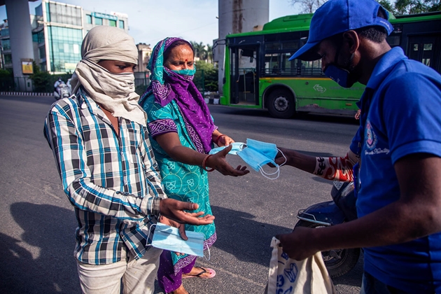 Ấn Độ tiếp tục phong tỏa toàn quốc giai đoạn 3 để cứu 1,3 tỉ dân trước dịch Covid-19