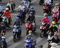 Bộ GTVT đề xuất xe máy phải bật đèn suốt cả ngày 