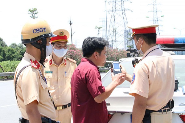 Hà Nội Lập 17 tổ công tác tổng kiểm tra phương tiện giao thông