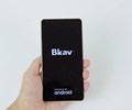 Không phím cứng, Bphone B86 