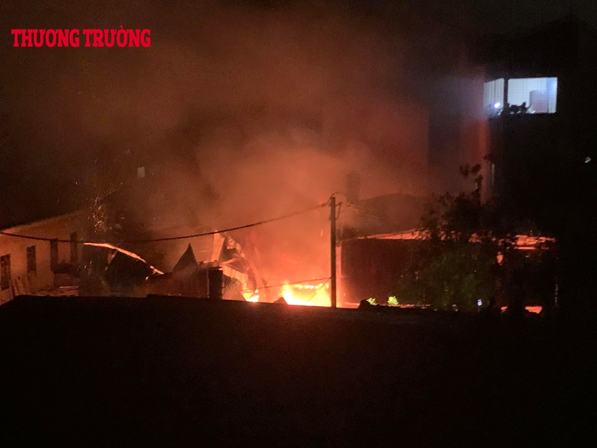 Vĩnh Phúc Cháy lớn tại xưởng gỗ thiệt hại nhiều tỷ đồng