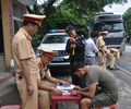 Mua bảo hiểm nào giá bao nhiêu tiền để không bị phạt khi CSGT kiểm tra 