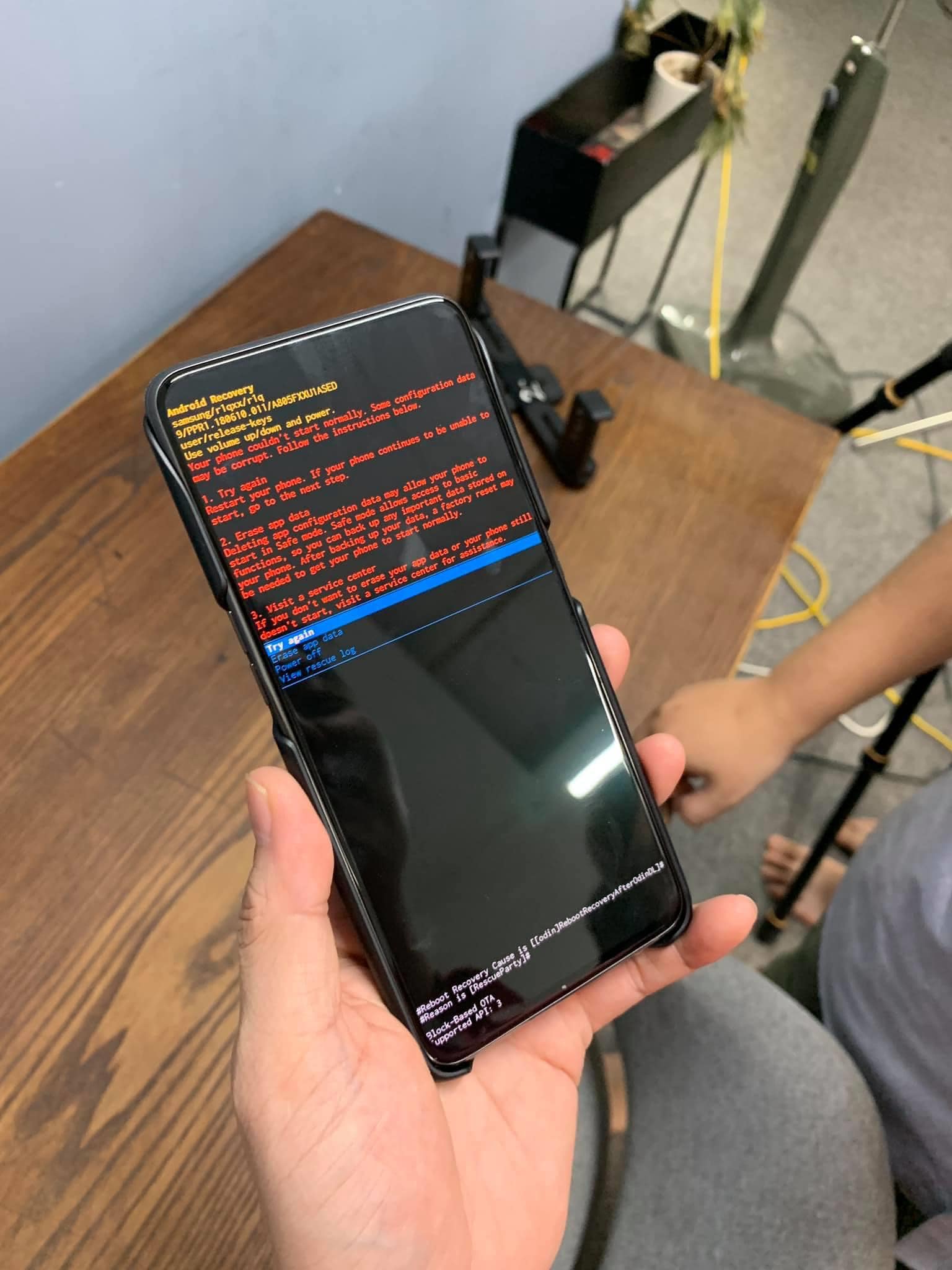 Samsung  lỗi hàng loạt, nguyên nhân   khắc phục như thế nào