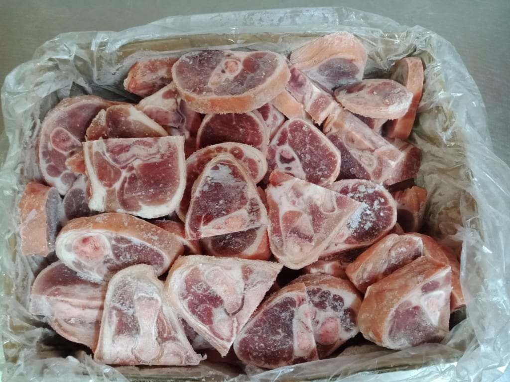 Bộ Tài chính đề xuất giảm thuế nhập khẩu thịt lợn đông lạnh từ 15% xuống 10%