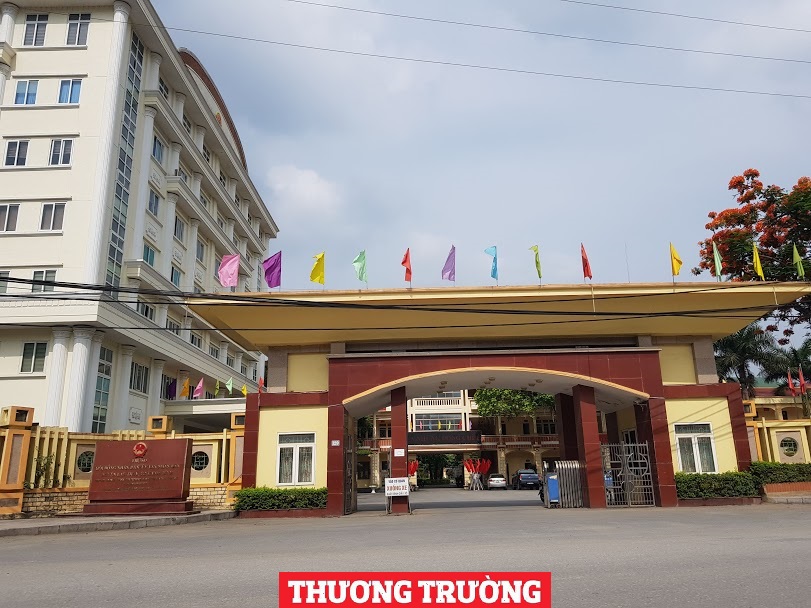 Lạc Thủy (Hòa Bình) Người dân lo lắng trước “đá bay, bão bụi” từ mỏ đá sát khu dân sinh