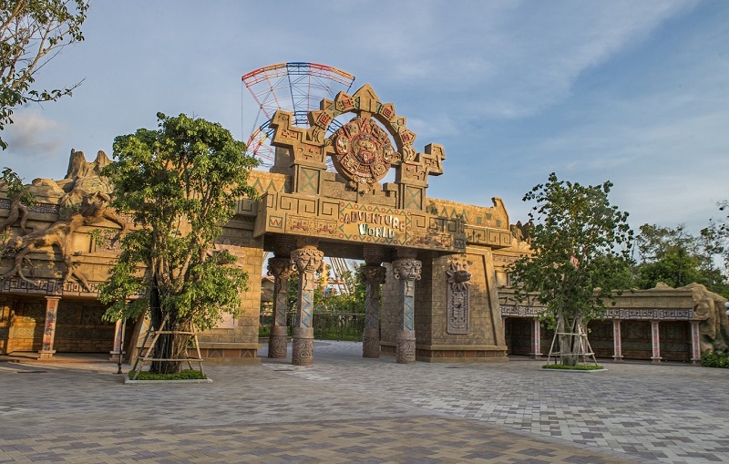 Khai trương công viên chủ đề lớn nhất Việt Nam - VinWonders Phú Quốc