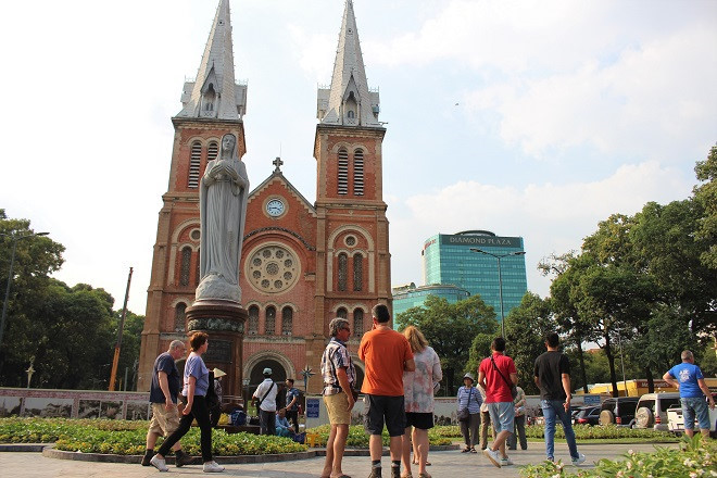 Kích cầu du lịch nội địa, TP HCM giảm sâu giá vé du lịch tới 70%