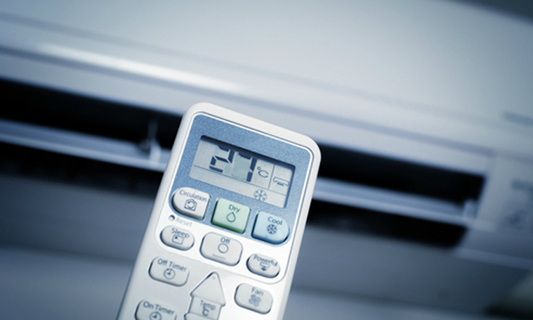 Vì sao nên để chậu nước trong phòng điều hoà