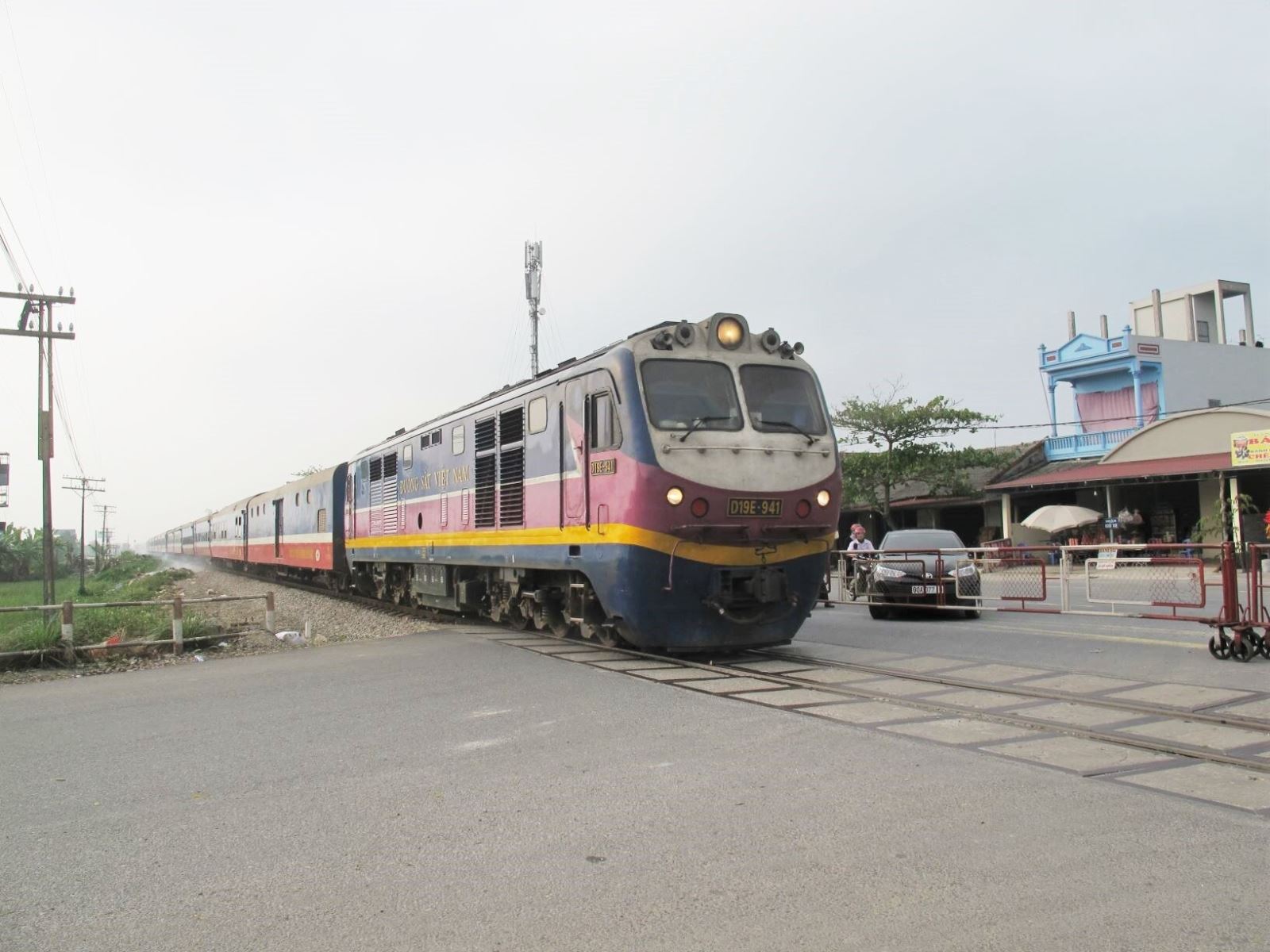 Ngành đường sắt giảm giá 50% cho 4.600 vé tàu