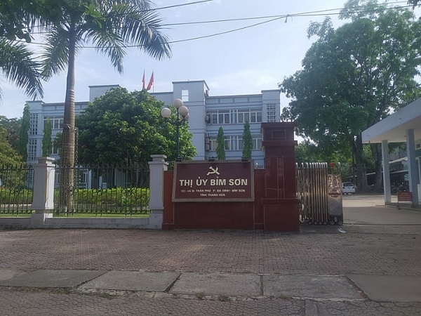 Hủy 2 quyết định bổ nhiệm thần tốc một Trưởng phòng và Phó phòng tại Thanh Hoá