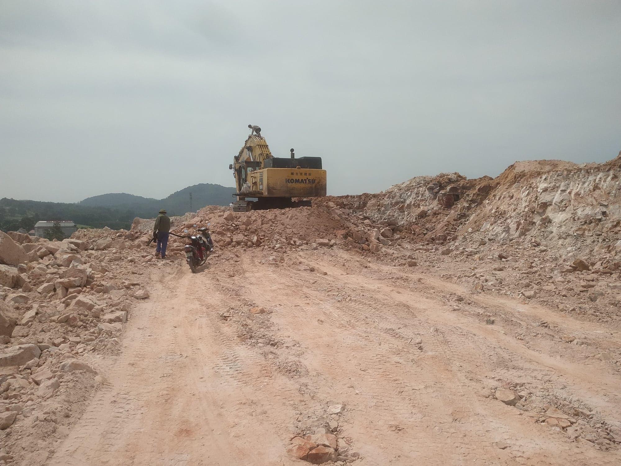 Hải Dương Nhà đầu tư dễ dàng qua mặt chính quyền tận thu khoáng sản tại dự án KDC phía Đông