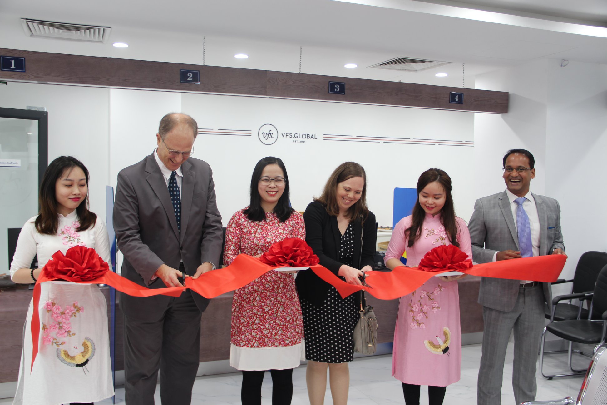 Ngày 17 Thêm một công ty xuất hiện trên thị trường chứng khoán Việt Nam