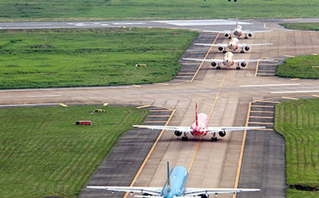 Đóng cửa một đường băng sân bay Tân Sơn Nhất từ 17 để nâng cấp, sửa chữa