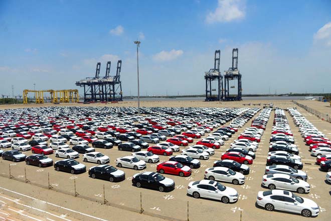 EuroCham đề nghị giảm 50% phí trước bạ với cả ôtô nhập khẩu