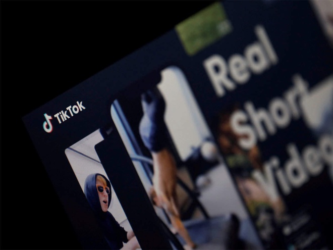 Nhóm hacker Anonumous khuyên người dùng xoá TikTok