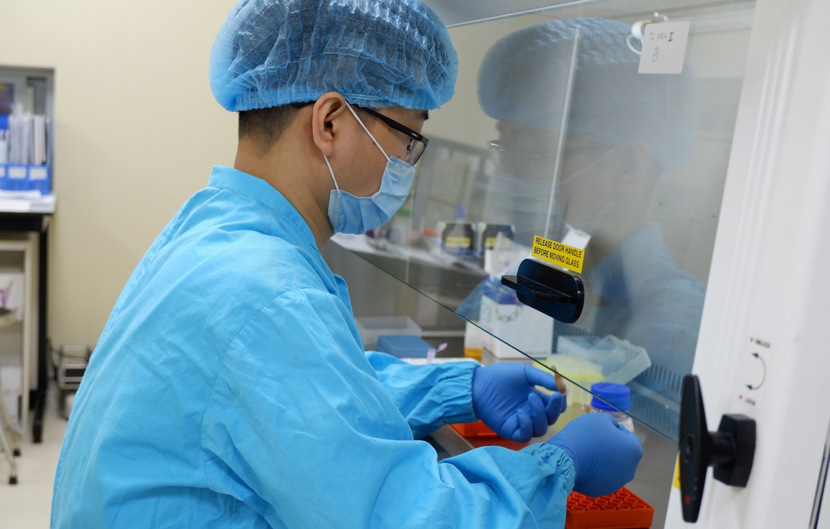 Nhóm chuyên gia của WHO đến Trung Quốc từ tuần trước vẫn bặt vô âm tín