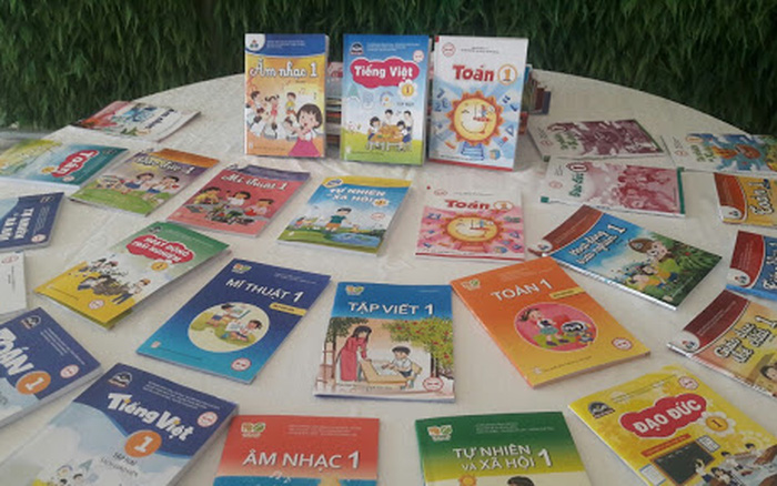 Đề xuất đưa SGK vào danh mục hàng hóa do Nhà nước định giá