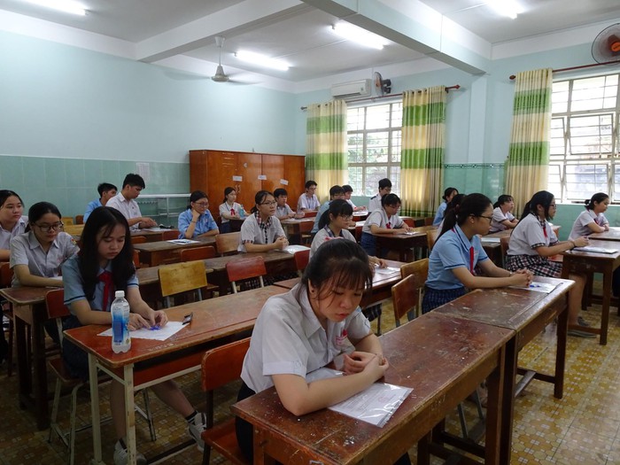 Hơn 82 nghìn thí sinh tại TP Hồ Chí Minh bước vào kỳ thi lớp 10