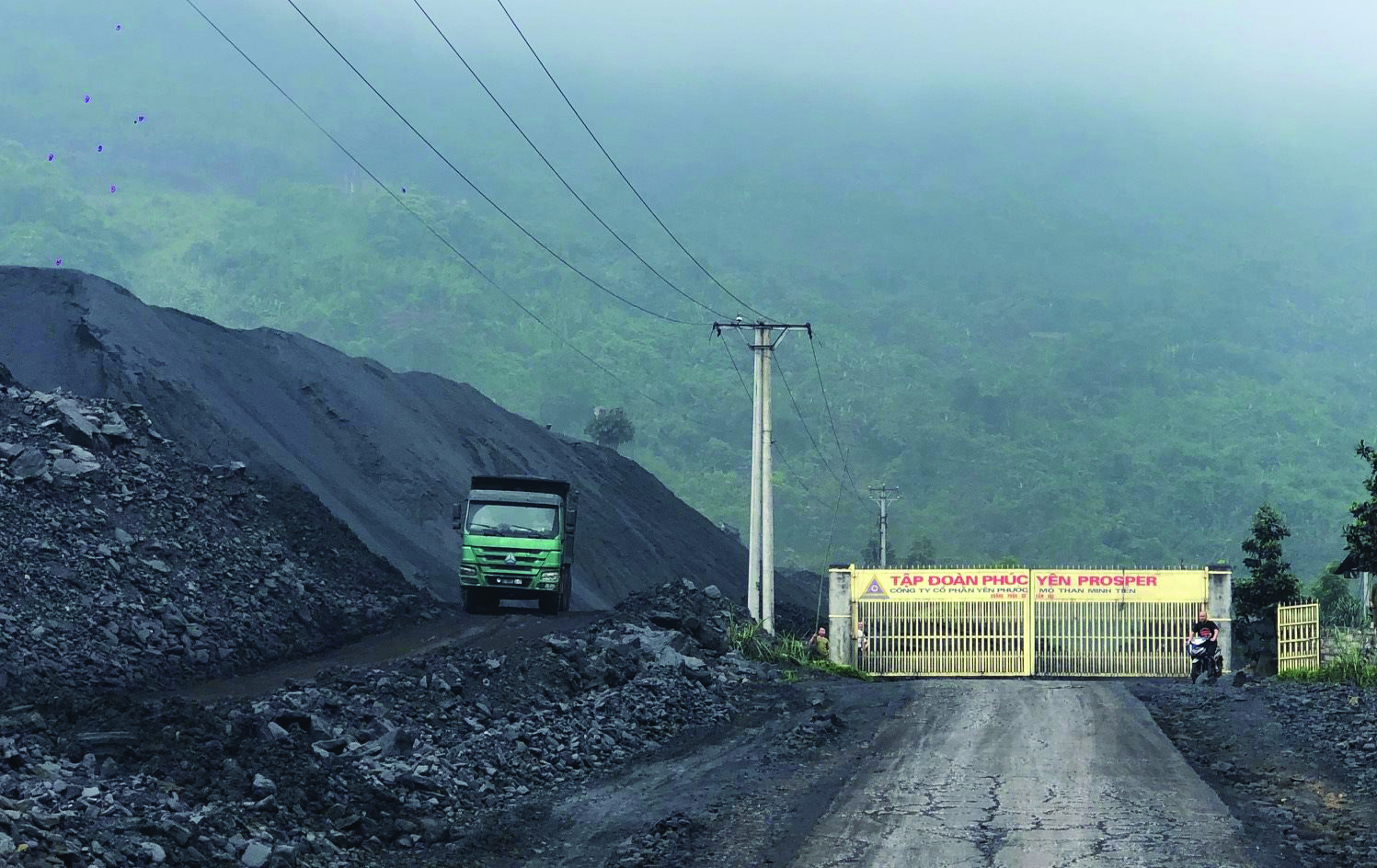 Vụ chủ mỏ than “làm càn” tại Thái Nguyên Người dân “hoang mang”, chính quyền chờ ... “cứu”