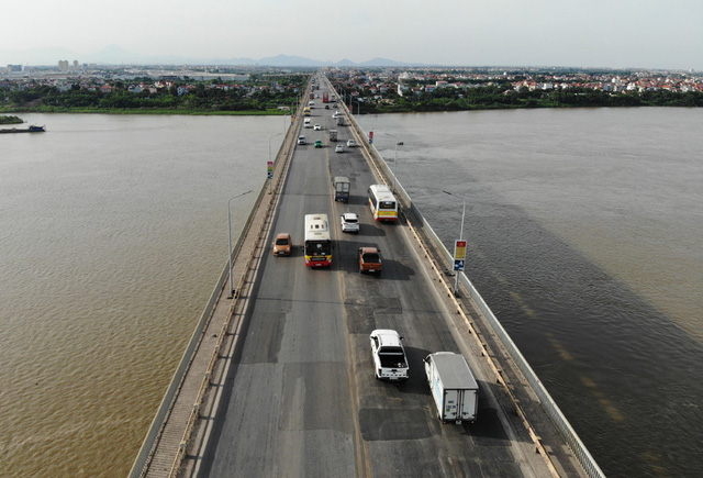 Chính thức cấm các phương tiện trên tầng 2 cầu Thăng Long từ ngày 88