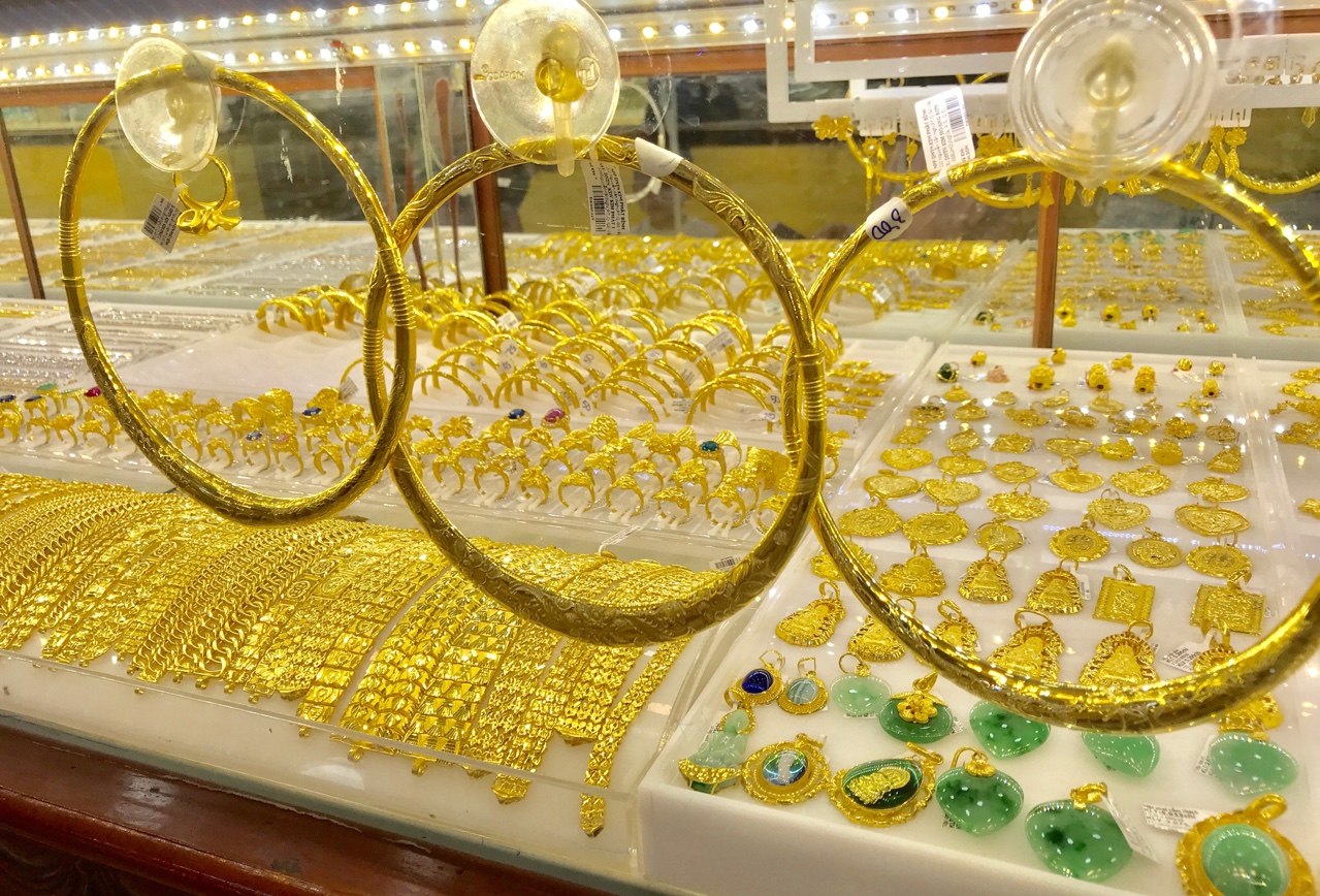 Giá vàng hôm nay 227 Vàng trong nước và thế giới tăng mạnh