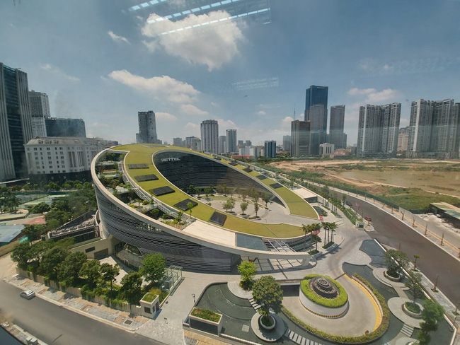 Tập đoàn Viettel hầu tòa trong vụ án đơn phương chấm dứt hợp đồng lao động