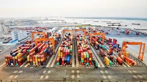 Bất chấp dịch Covid-19, Việt Nam xuất siêu hơn 6 tỉ USD