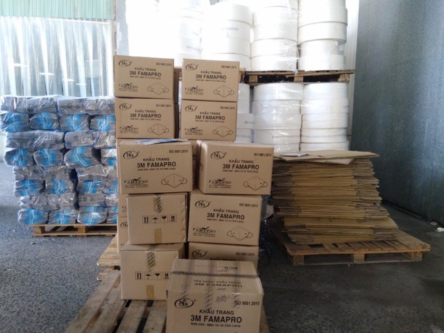 TPHCM Phát hiện xưởng sản xuất khẩu trang 3M Company giả mạo