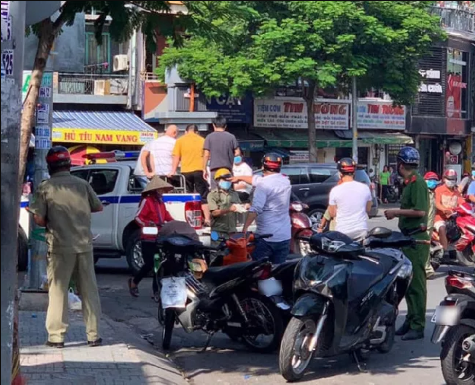 TP.HCM cách ly 2 người Trung Quốc nhập cảnh trái phép có biểu hiện sốt