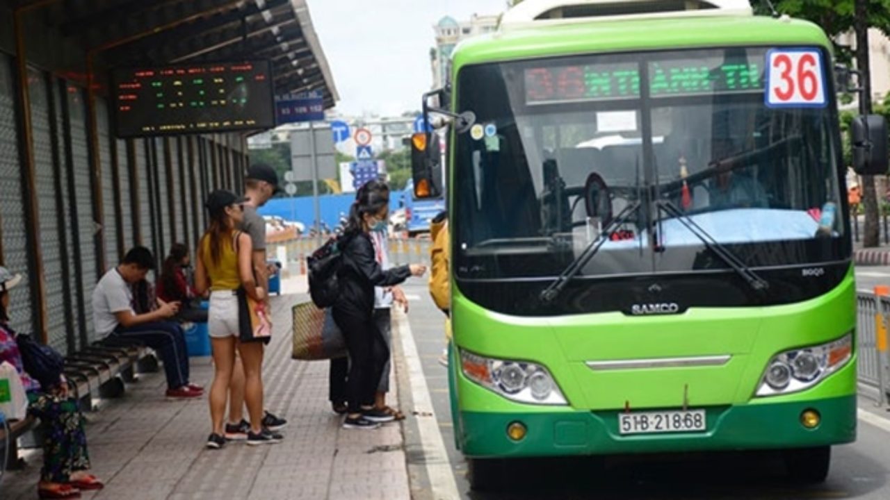 Bộ GTVT bác đề xuất mở buýt mini 17 chỗ ở TP.HCM