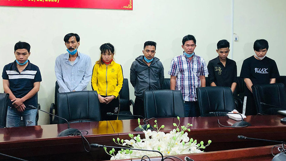 Bộ Công an triệt phá đường dây làm giả giấy tờ giống như thật