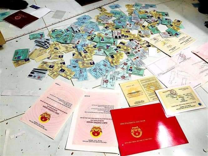 Đồng Nai Triệt phá đường dây làm biển số xe, tài liệu cùng nhiều loại giấy tờ giả với số lượng lớn
