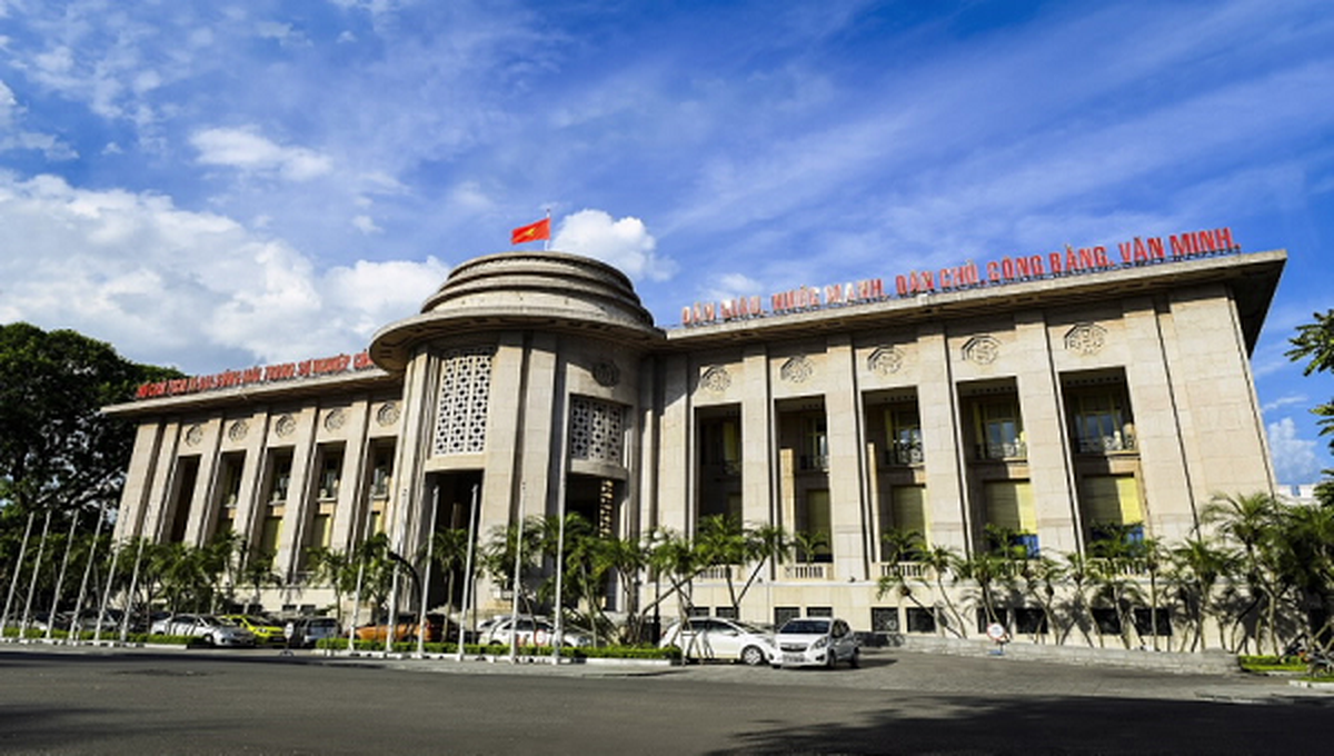 NHNN chính thức giãn lộ trình siết vốn ngắn hạn cho vay trung dài hạn thêm 1 năm