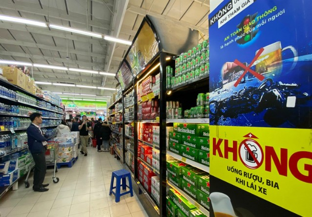 Thu thuế rượu bia, xăng dầu, hàng không... giảm mạnh trong tình hình dịch COVID – 19 diễn biến phức tạp