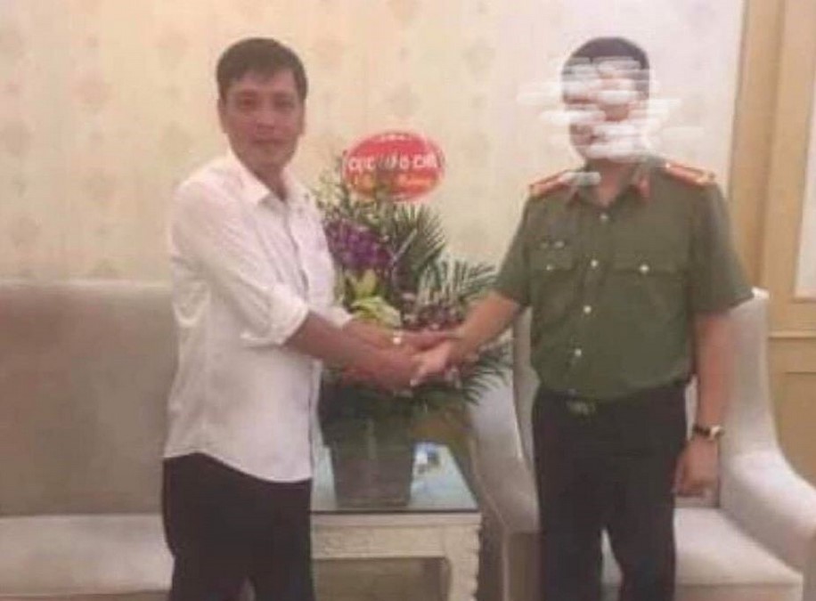 Xác minh, làm rõ người mạo danh Cục Báo chí tặng hoa đơn vị công an trên địa bàn tỉnh Thanh Hóa