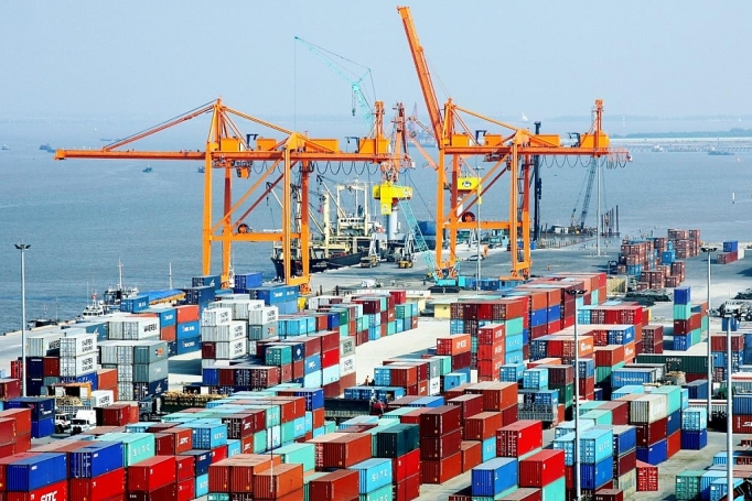 Việt Nam xuất siêu cao kỷ lục trong 8 tháng đầu năm