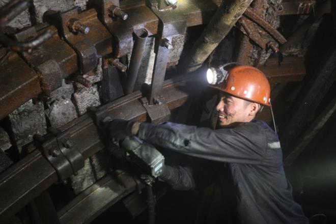 Tập đoàn TKV Nợ khủng, tài sản đi lùi, lãnh đạo nhận lương hơn tỷ đồng