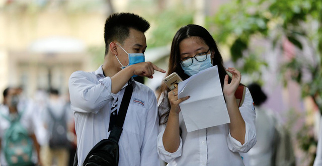 Phổ điểm thi tốt nghiệp THPT đợt 2 ở Đà Nẵng tương đối giống cả nước về hình dáng