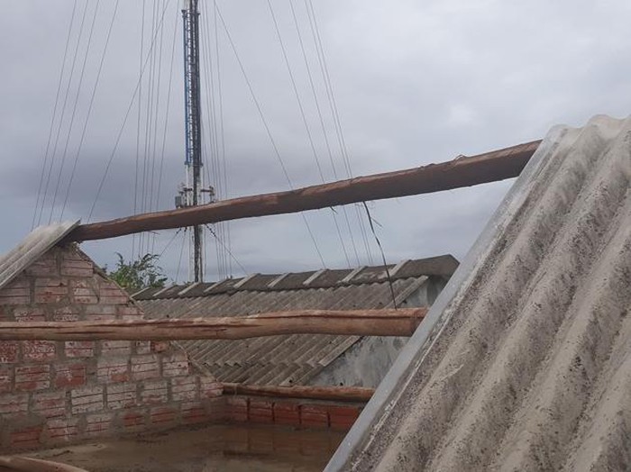 Bão số 5 khiến gần 23.000 ngôi nhà bị tốc mái