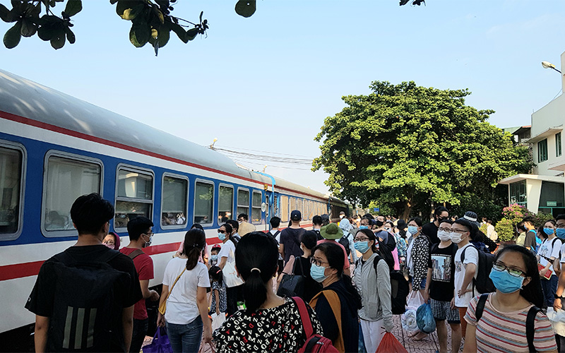 Đường sắt tăng cường chạy tàu đi Vinh, Hải Phòng dịp nghỉ lễ 29