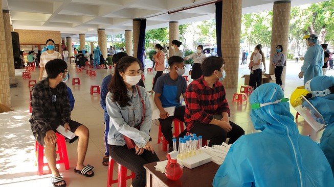 Tất cả thí sinh dự thi tốt nghiệp THPT đợt 2 tại Đà Nẵng đều âm tính với virus SARS-CoV-2